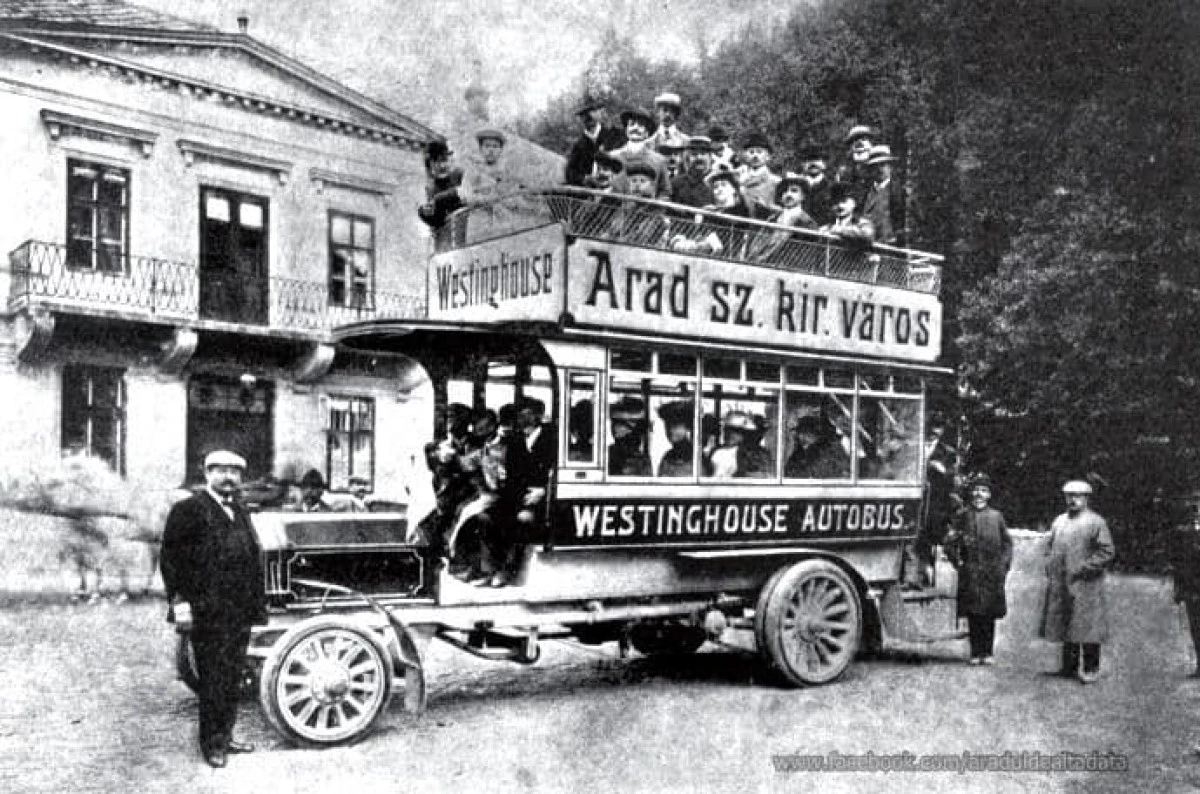 Autobuzul supraetajat Westinghouse-MARTA va circula pe străzile Aradului, în urma unui proiect al HUB-ului cultural mARTA