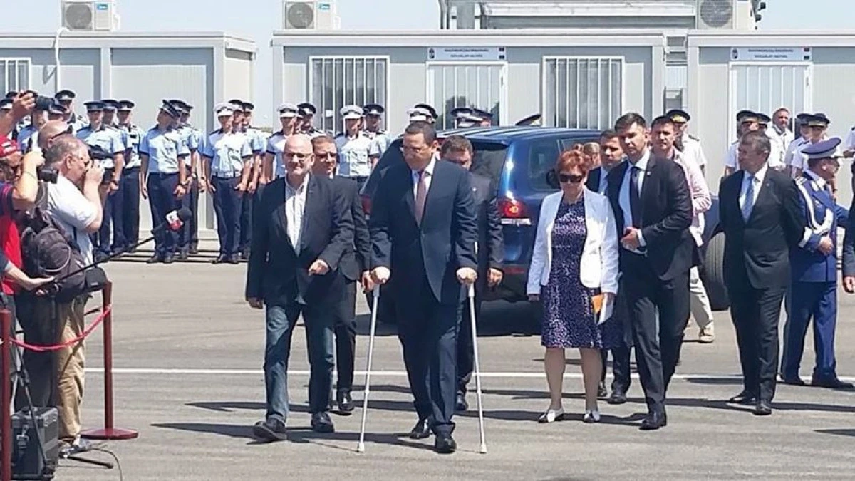 AUTOSTRADA ARAD-NADLAC, INAUGURATA IN PREZENTA PREMIERULUI ROMANIEI SI VICEPREMIERULUI UNGARIEI (FOTO)