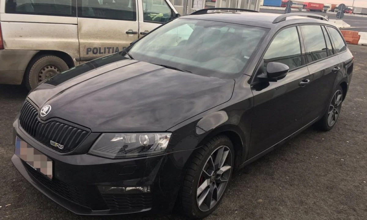 Autoturism căutat de autorităţile din Austria, depistat la Nădlac