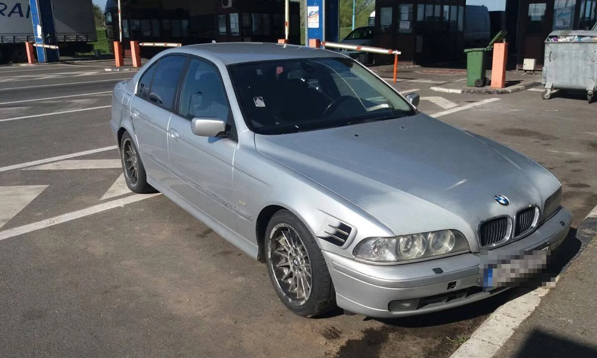 Autoturism căutat de autoritățile din Italia, descoperit de poliţiştii de frontieră
