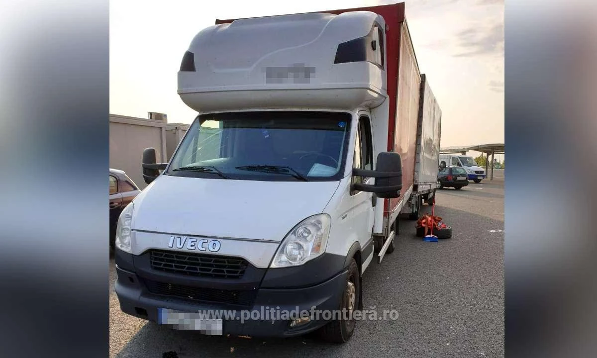 Autoutilitară căutată de autorităţile din România, descoperită de poliţiştii de frontieră arădeni