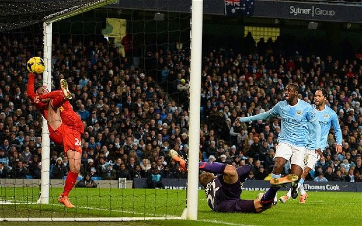 AVANCRONICA PREMIER LEAGUE: MANCHESTER CITY INFRUNTA LIVERPOOL 