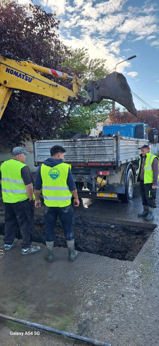 Avarie la rețeaua de apă din Arad. Furnizarea este întreruptă pe un tronson al străzii Aurel Ardelean