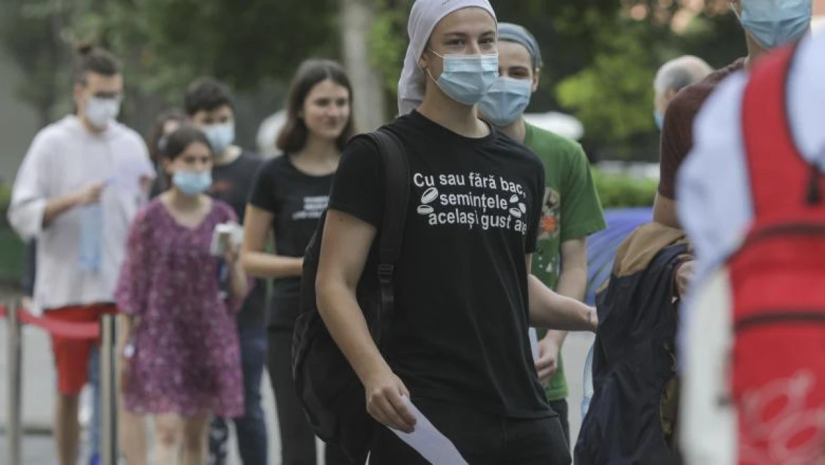 BAC, sesiunea de toamnă: Joi - proba scrisă la Limba şi literatura maternă