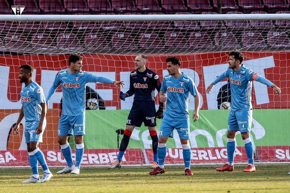 Balint are fundașii numărați pentru meciul cu FCSB! Patru dintre ei absentează duminică