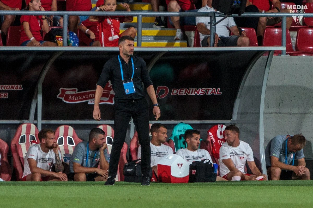 Balint reacţionează după acuzele Craiovei: „Fotbalul e un sport de contact, le cer jucătorilor agresivitate pozitivă !”