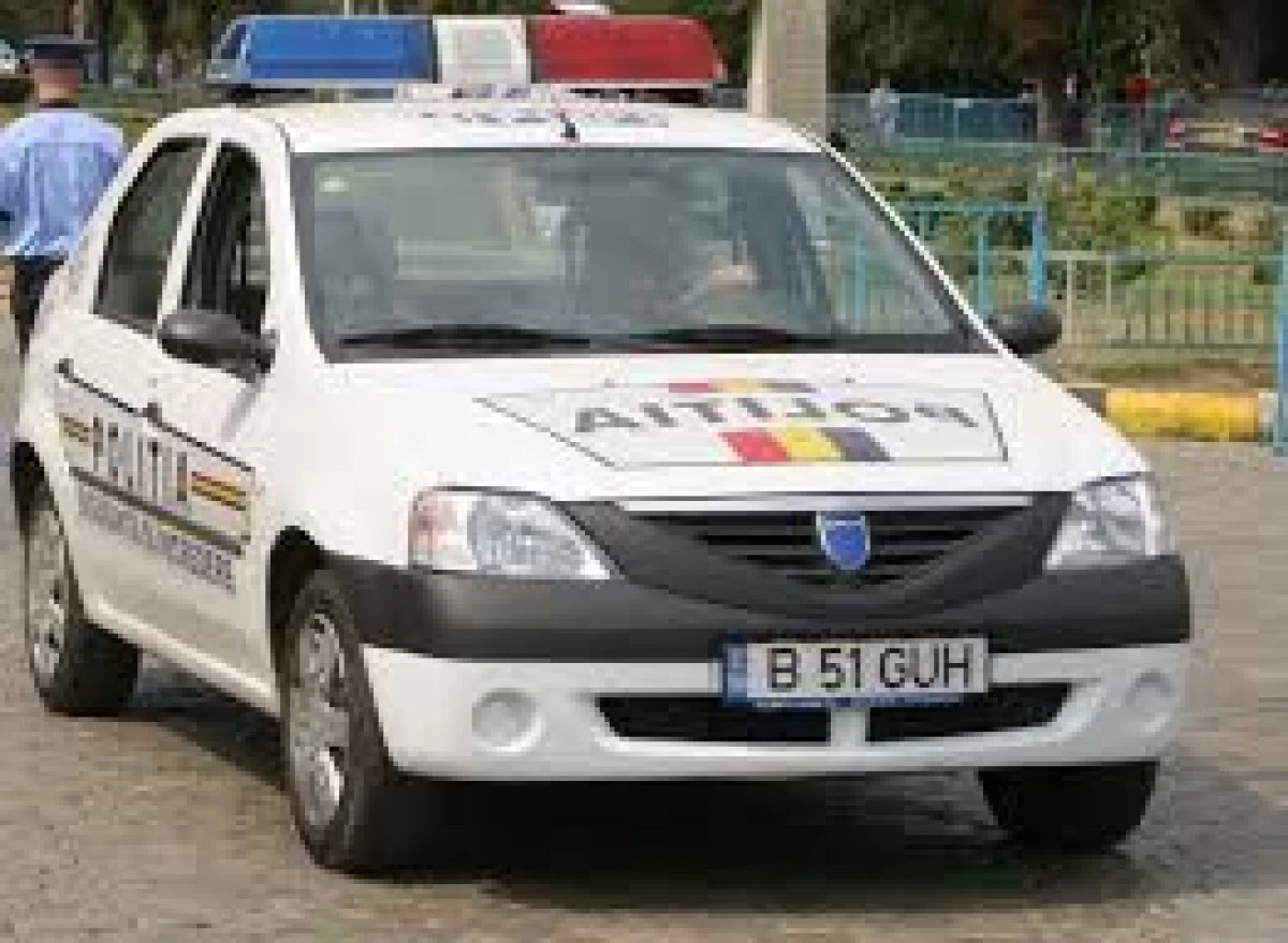 BARBATI CERCETATI PENTRU ABUZ IN SERVICIU