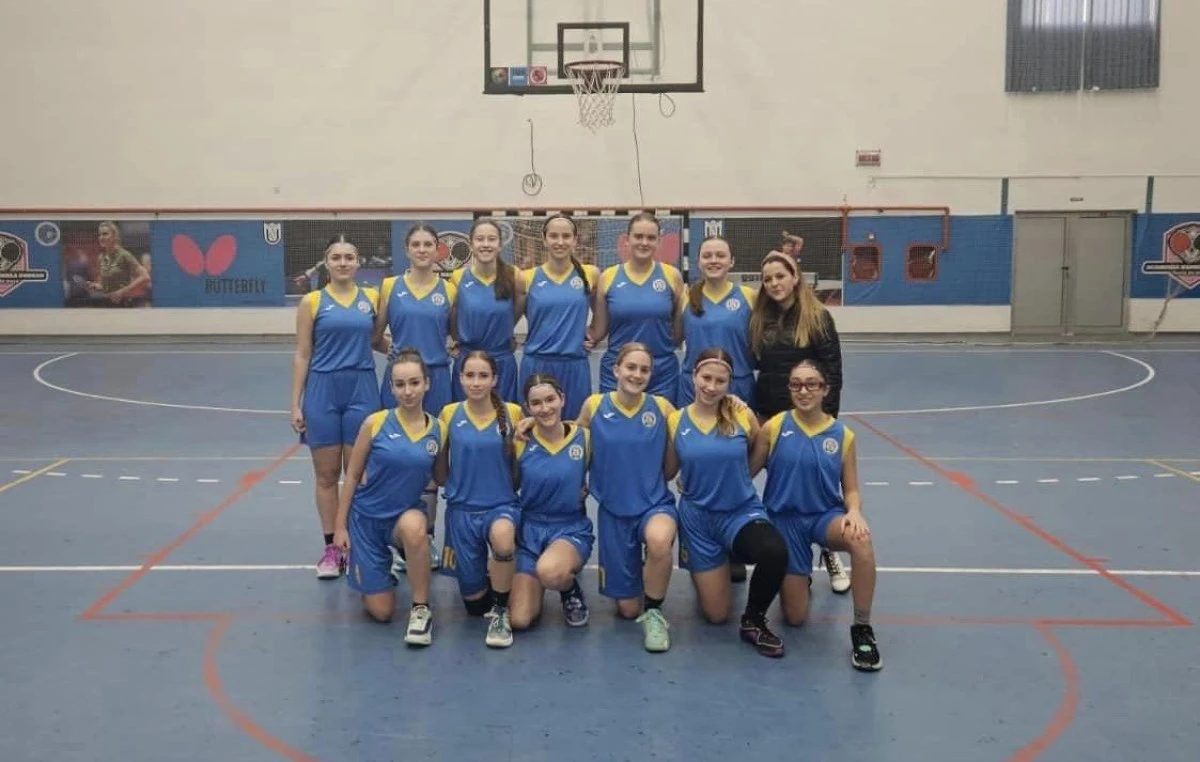 Baschetbalistele de la CSȘ Gloria au câștigat pe linie meciurile turneului de la Arad