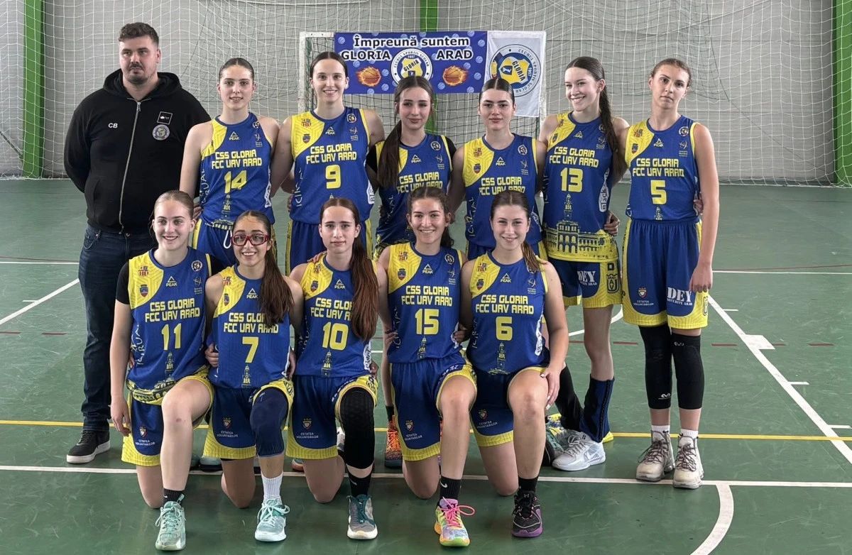 Baschetbalistele de la CSȘ Gloria FCC UAV Arad vor juca pentru medalii la categoria sub 16 ani