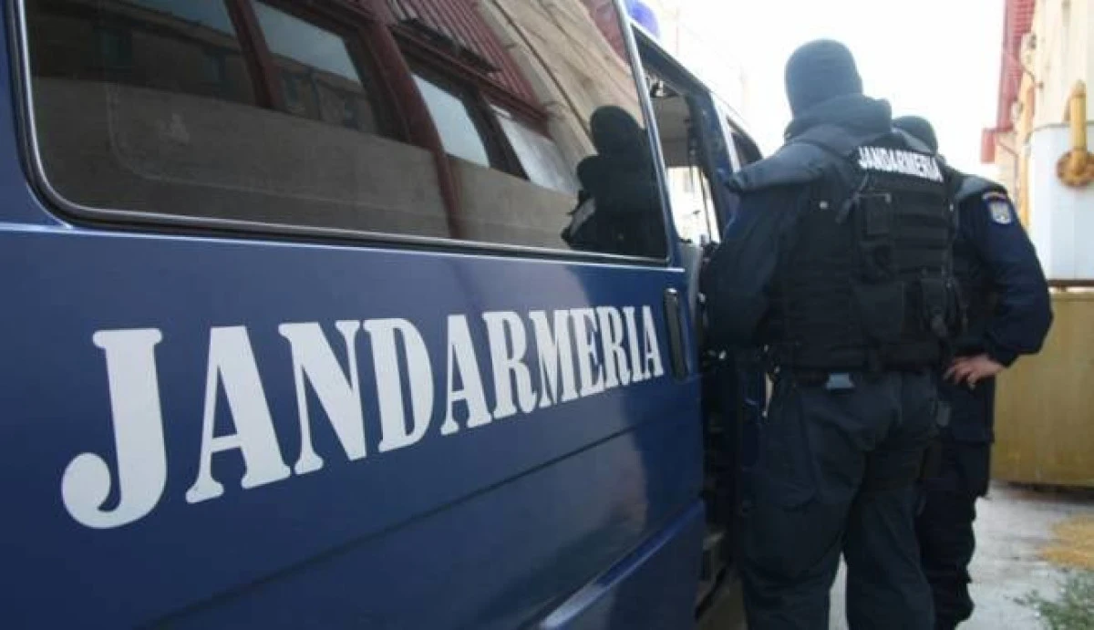 Bătaie în plină stradă, în cartierul Aurel Vlaicu. Jandarmii au intervenit în urma unui apel la 112