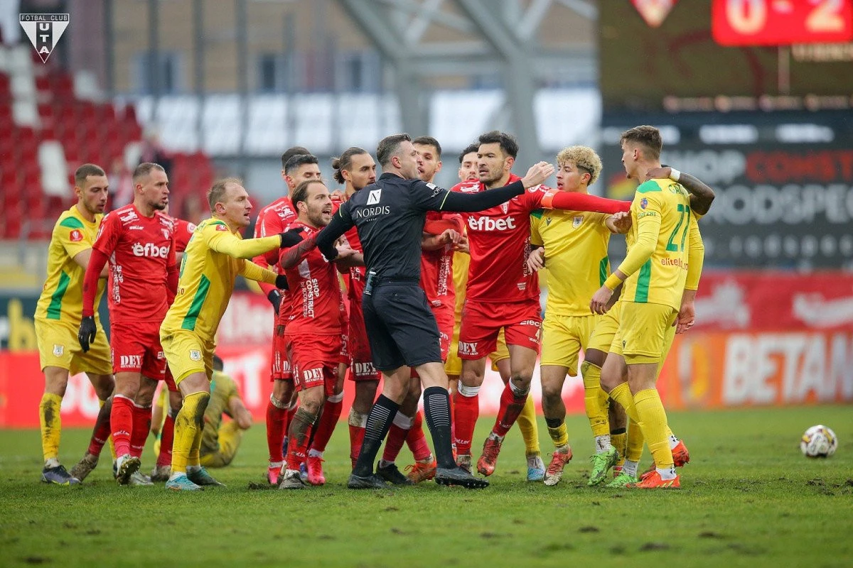 „Bătrâna Doamnă” deschide etapa a 24-a din Superliga. Program complet și clasament