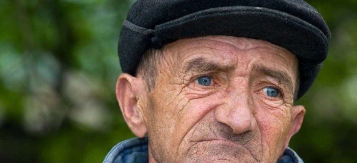BĂTRÂNEȚE CHINUITĂ! ROMÂNII MUNCESC ȘI PÂNĂ LA 85 DE ANI