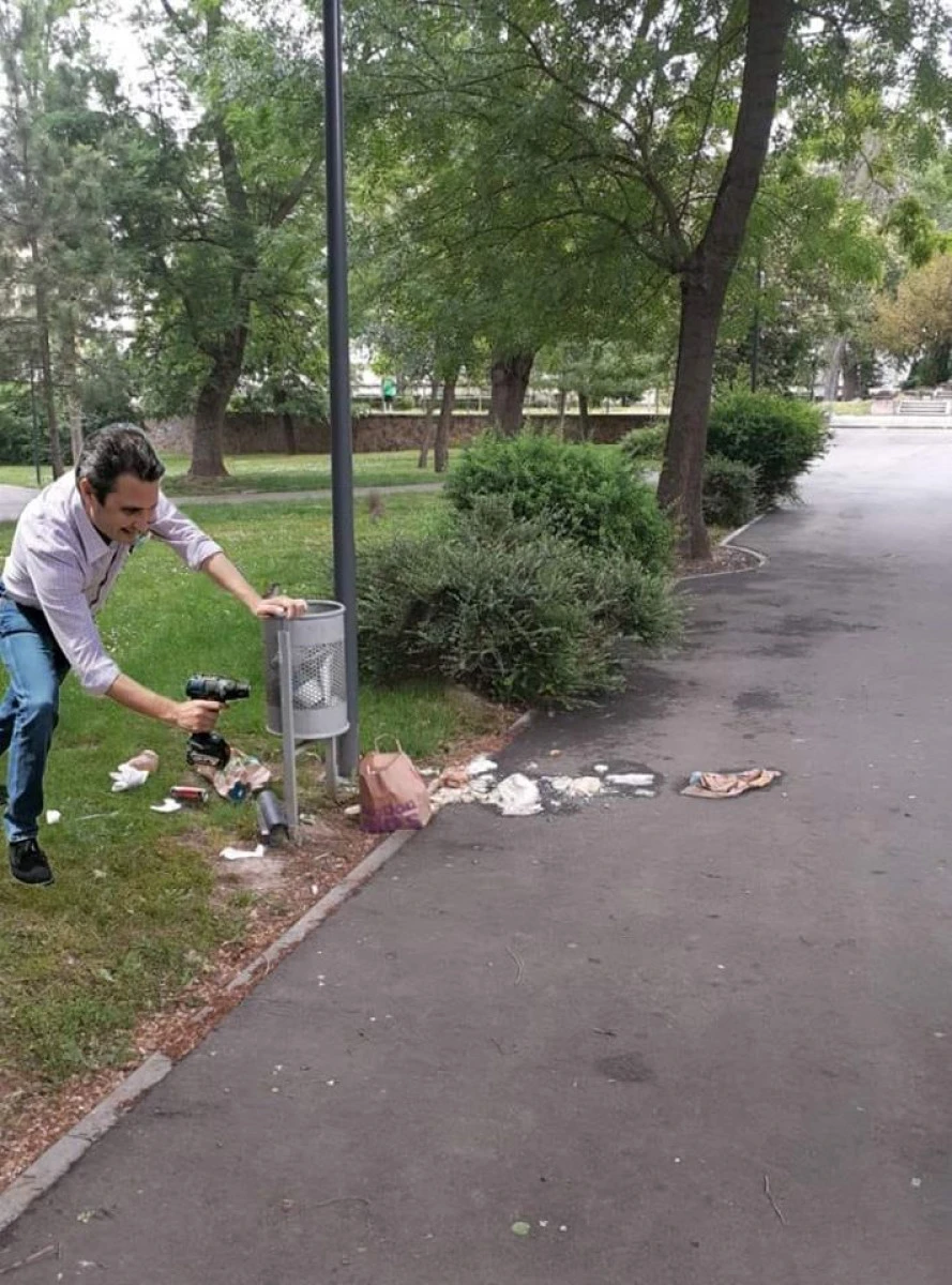 Bibarț are idei trăznite: Dacă veți comanda o cafea sub umbreluța lui, va veni băiatul de la Glovo cu bicicleta s-o aducă