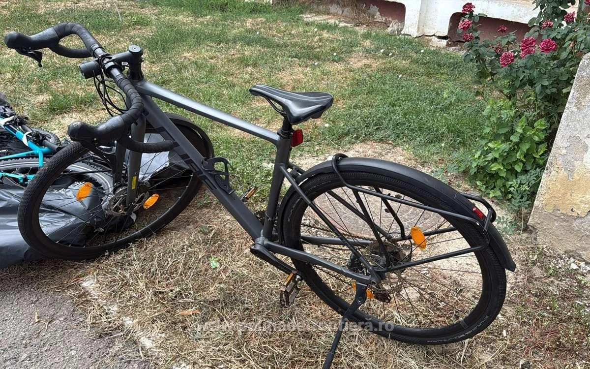 Biciclete furate, în valoare de 10.000 euro, descoperite de polițiștii de frontieră de la Nădlac