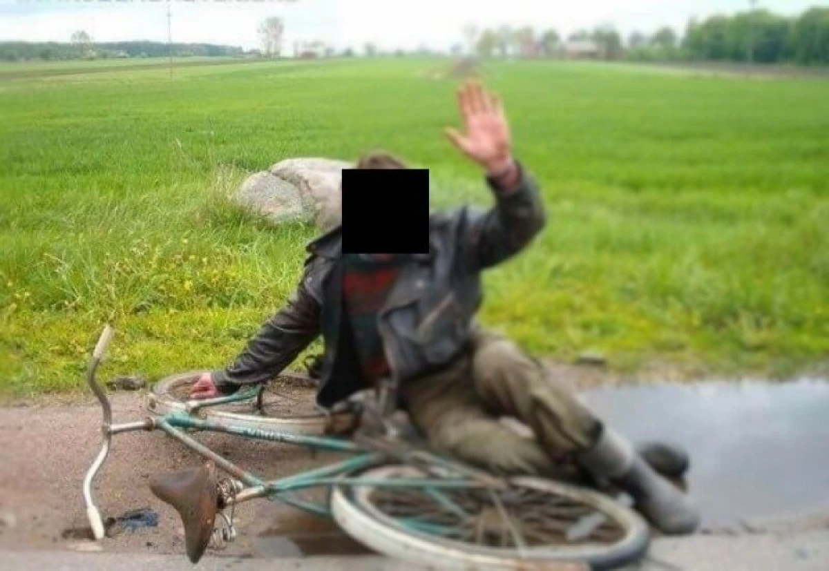 Biciclist beat, acroșat de un autoturism condus de un șofer, la fel de beat