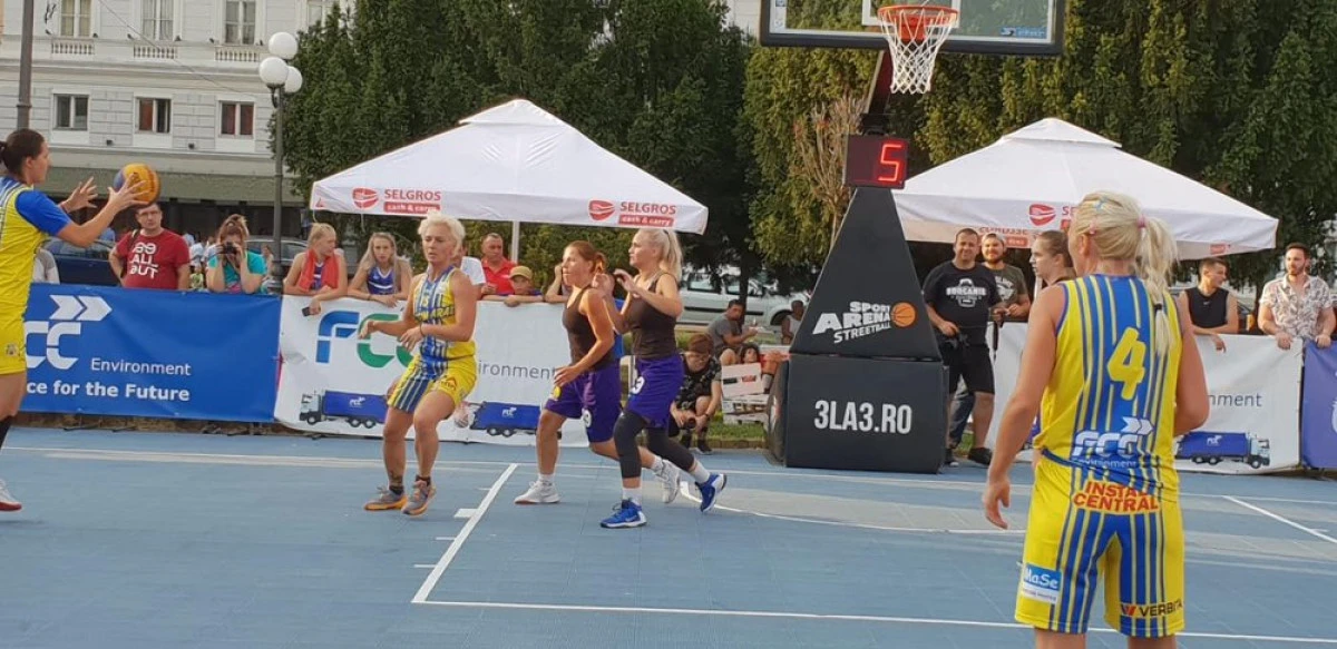 Blondinele şi Mincu, câştigători la Arad Streetball