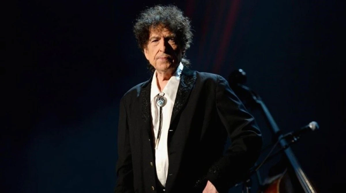 BOB DYLAN A LUAT PREMIUL NOBEL PENTRU LITERATURĂ 2016