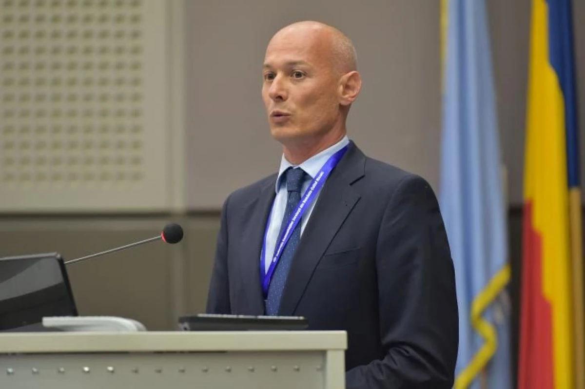 BOGDAN OLTEANU, ÎN AREST LA DOMICILIU
