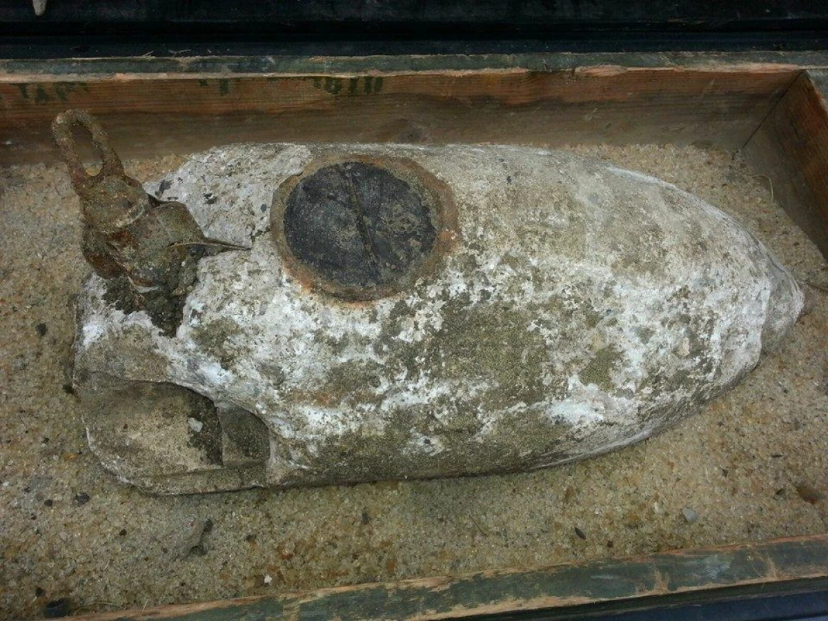 BOMBA DE AVIATIE DIN AL DOILEA RAZBOI MONDIAL, DESCOPERITA LANGA AEROPORTUL ARAD