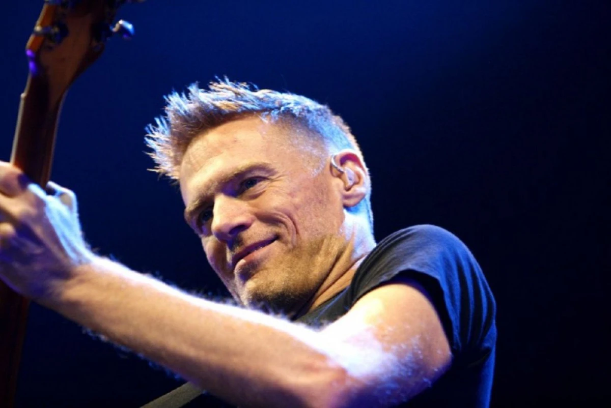 Bryan Adams împlinește 60 de ani