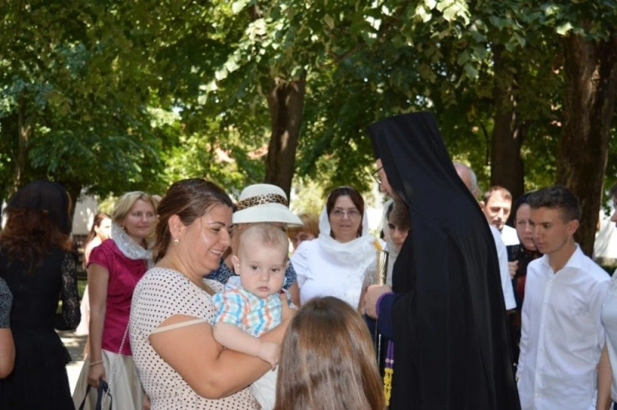 Bucurie și comuniune la Mănăstirea Hodoș-Bodrog