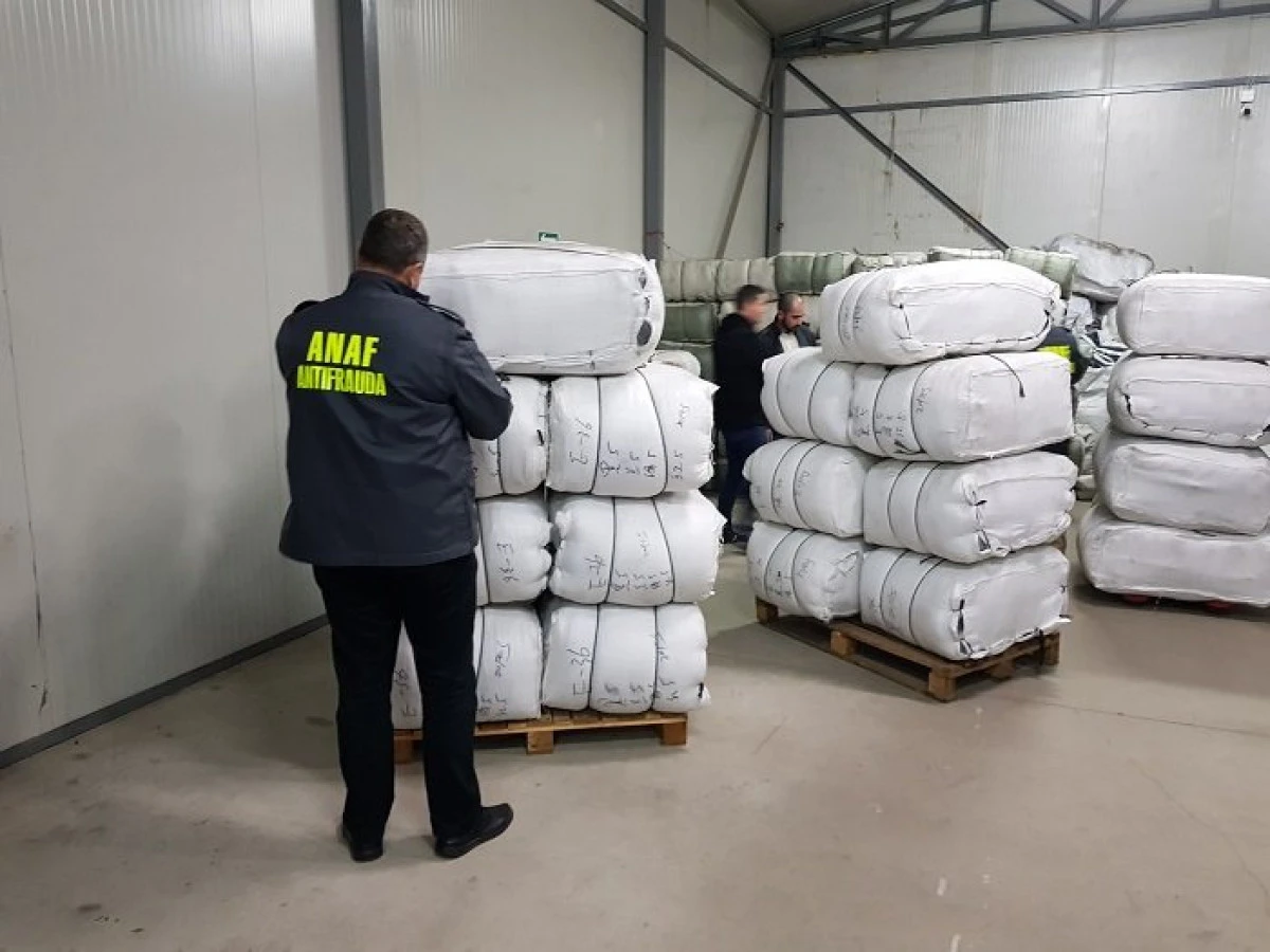 Bunuri în valoare de 278.840 lei, confiscate de inspectorii antifraudă în Vama Nădlac