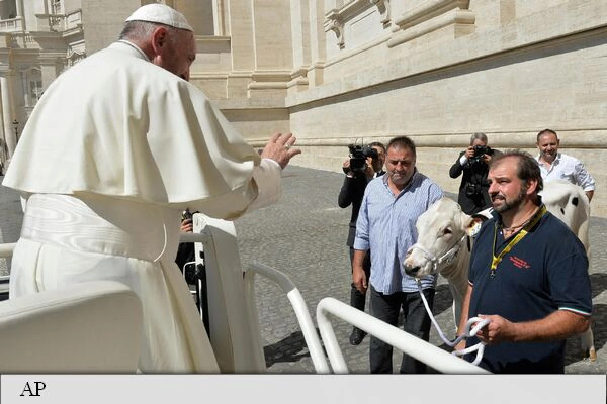 Cadou inedit pentru Papa Francisc