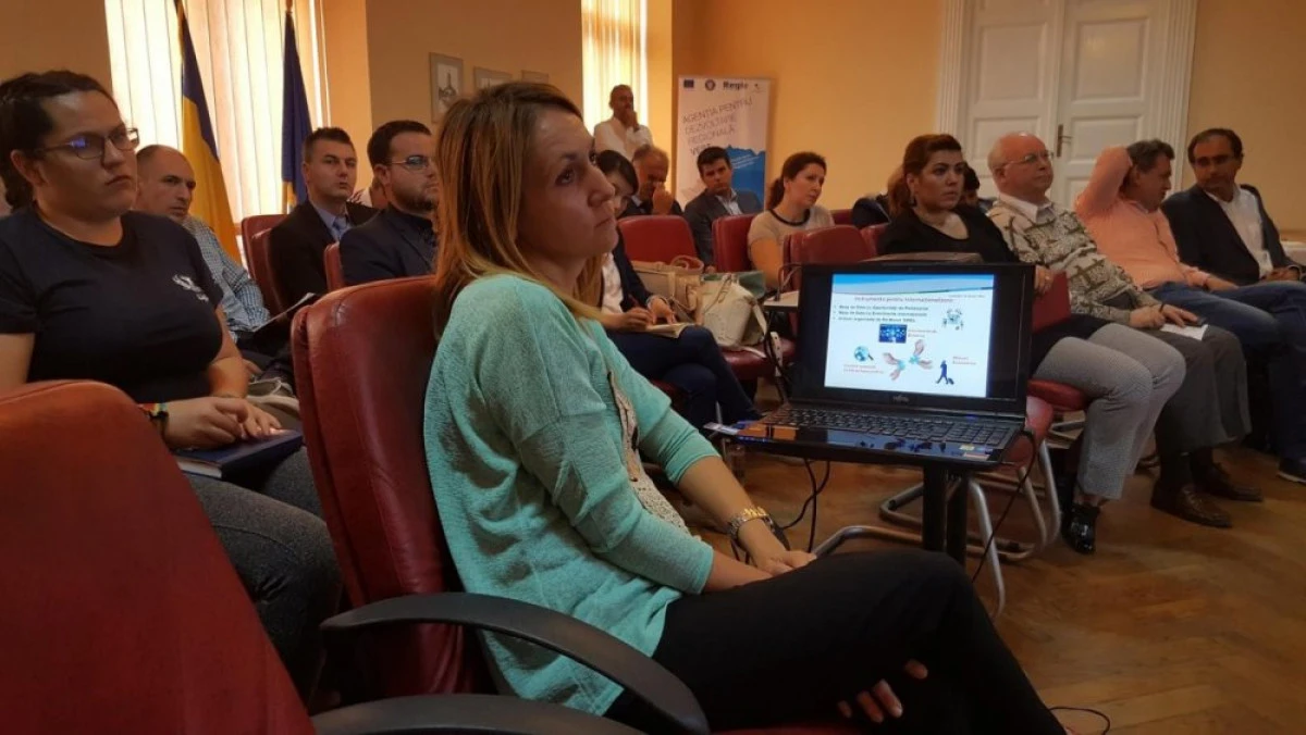CAMERA DE COMERȚ ARAD SUSȚINE TINERII ANTREPRENORI
