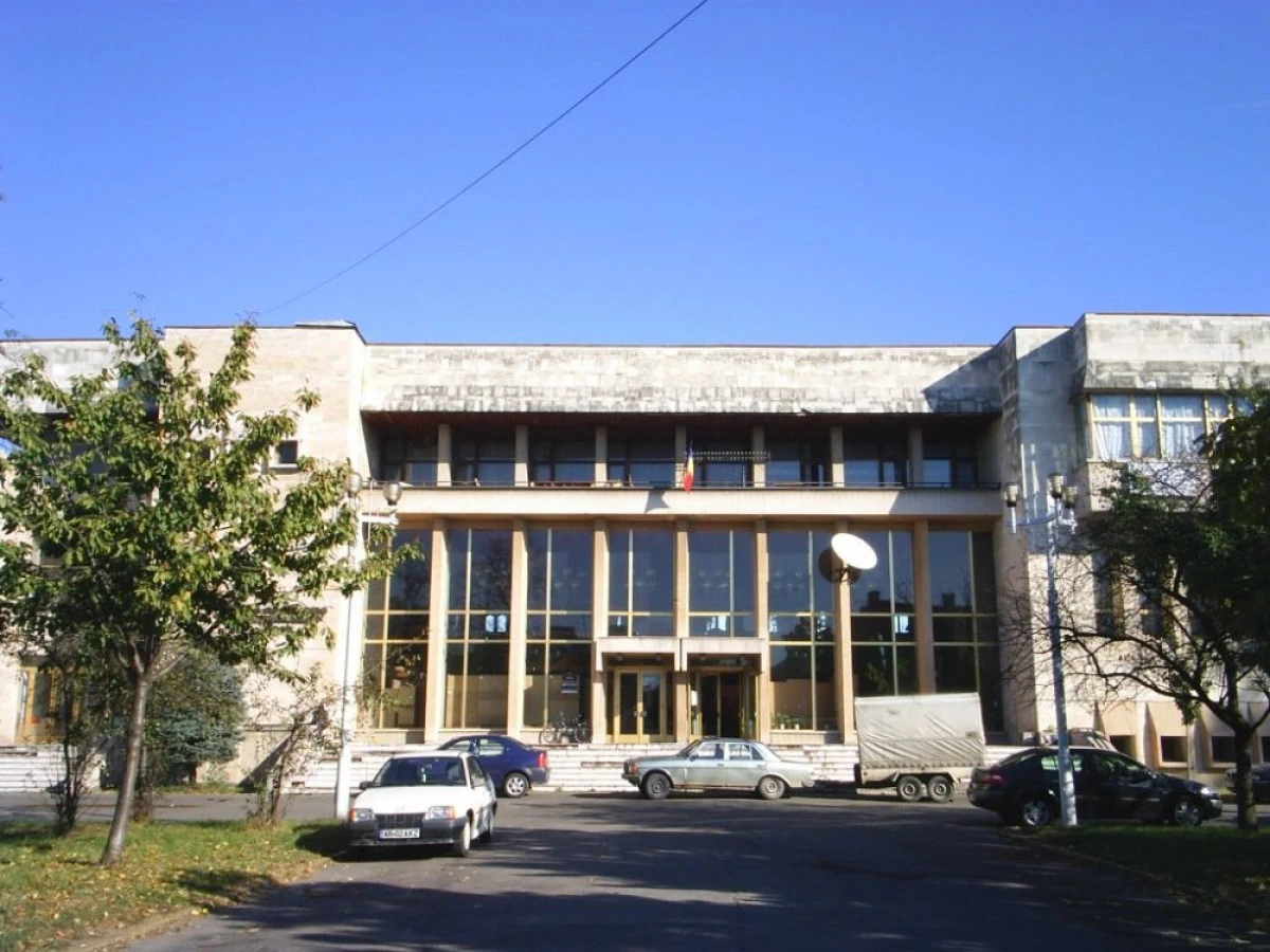 Casa de Cultură a Sindicatelor intră în proprietatea municipiului Arad