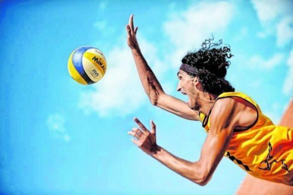 Cătălin Lelea participă la Balcaniada de volei pe plajă