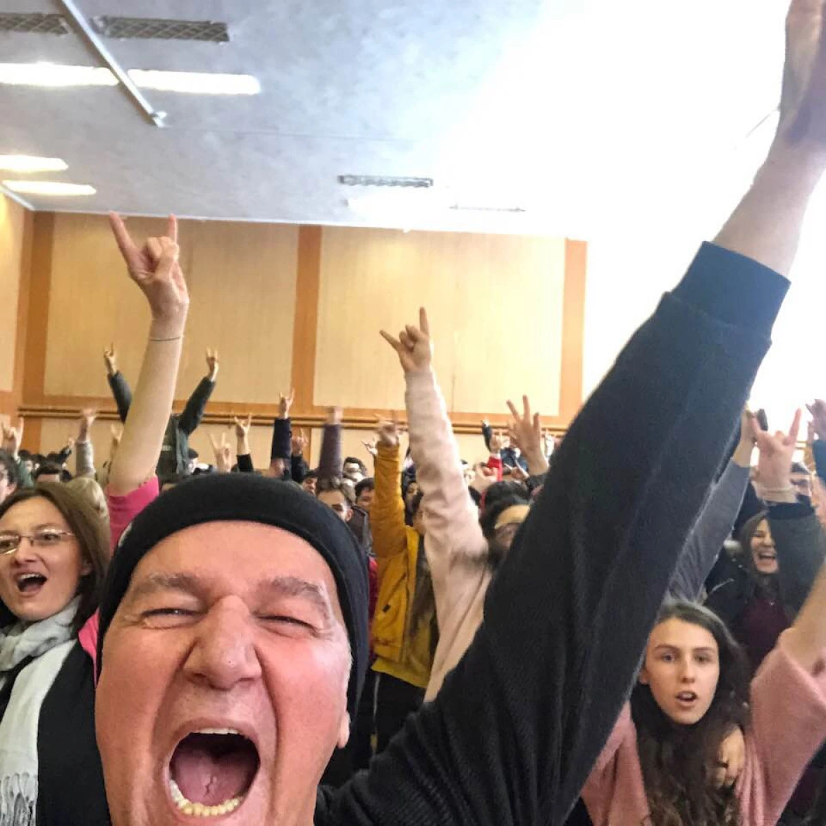 Ce a făcut Dan Bitman în Turcia