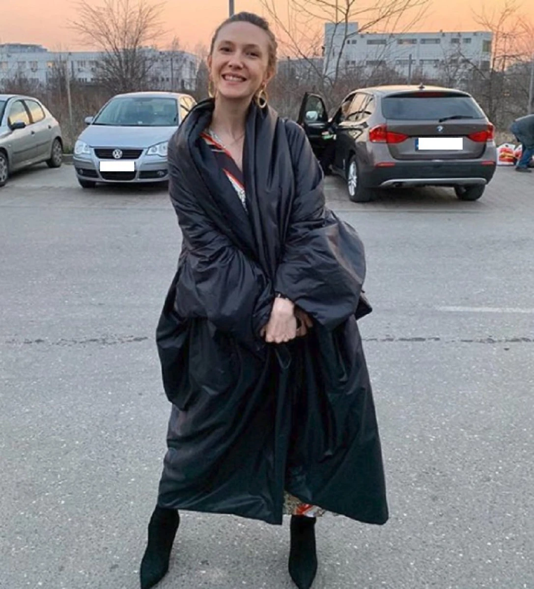 Ce a pățit Adela Popescu la grădinița fiului ei