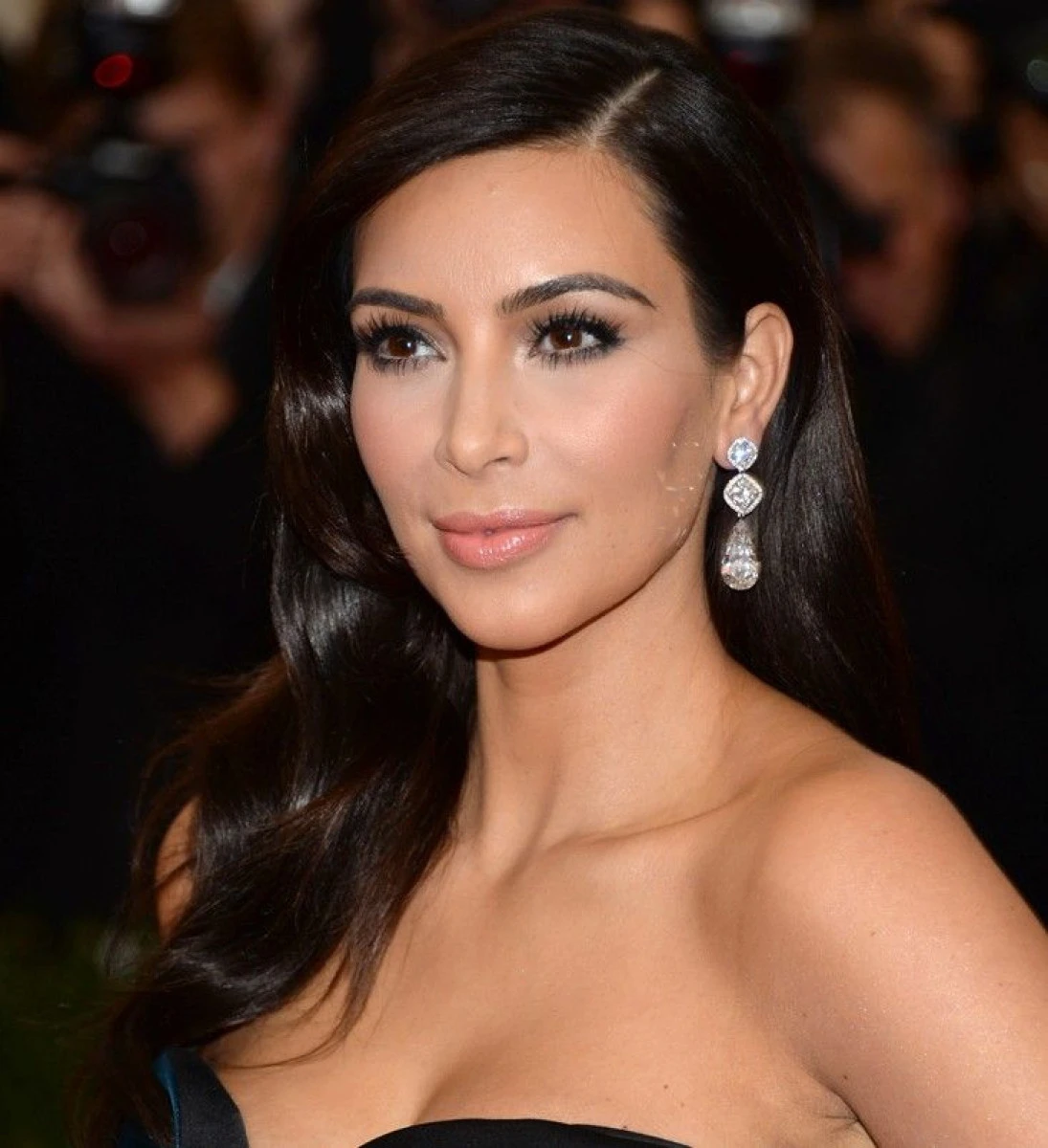 CE A PĂŢIT KIM KARDASHIAN