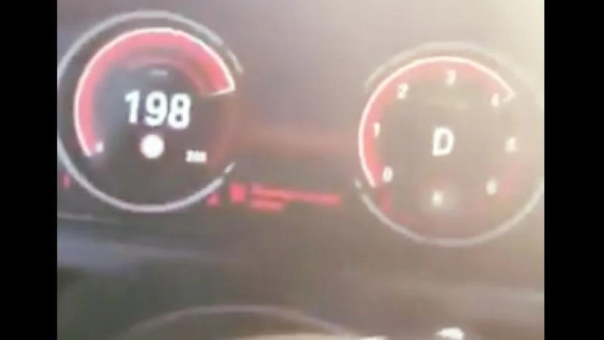 Ce a pățit un șofer care s-a lăudat live pe Facebook că poate conduce cu 198 km/h