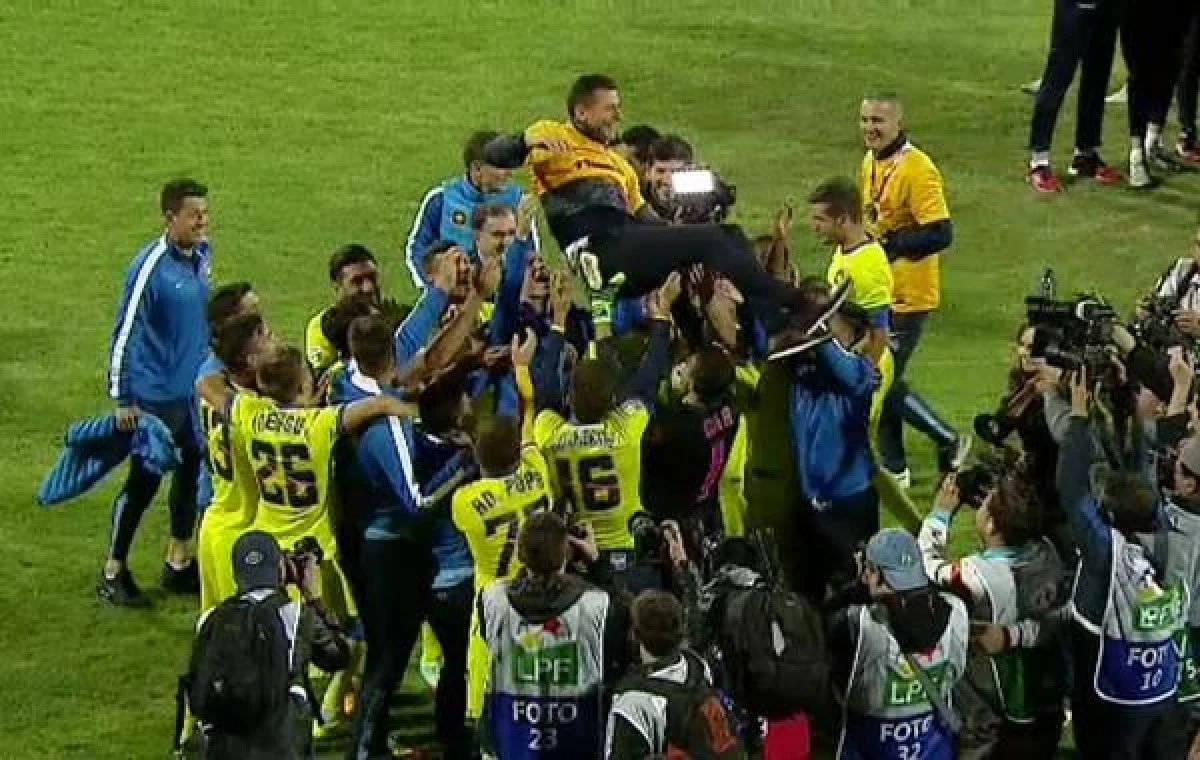 CE NEBUNIE! RETROGRADATA OTELUL GALATI O FACE CAMPIOANA PE STEAUA