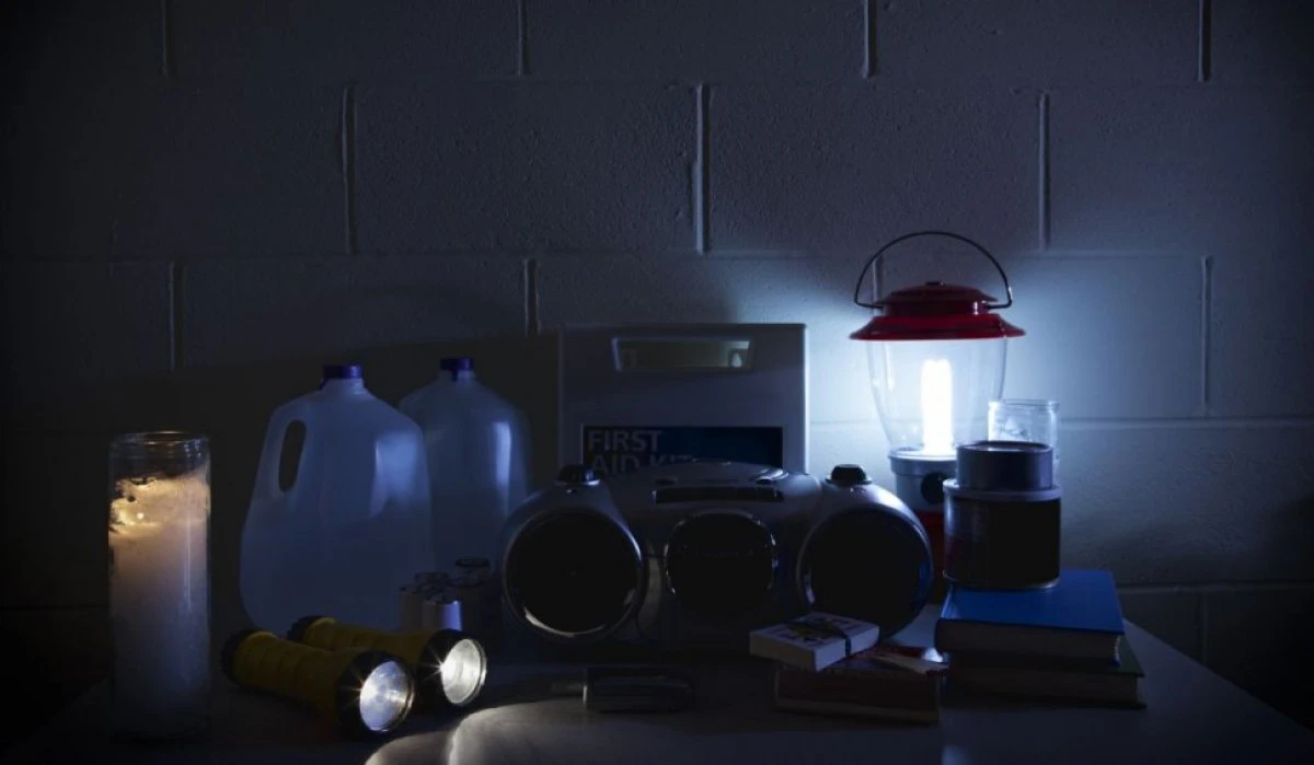 Ce nu trebuie să ne lipseasca din casă în caz de blackout în România. Lista completă