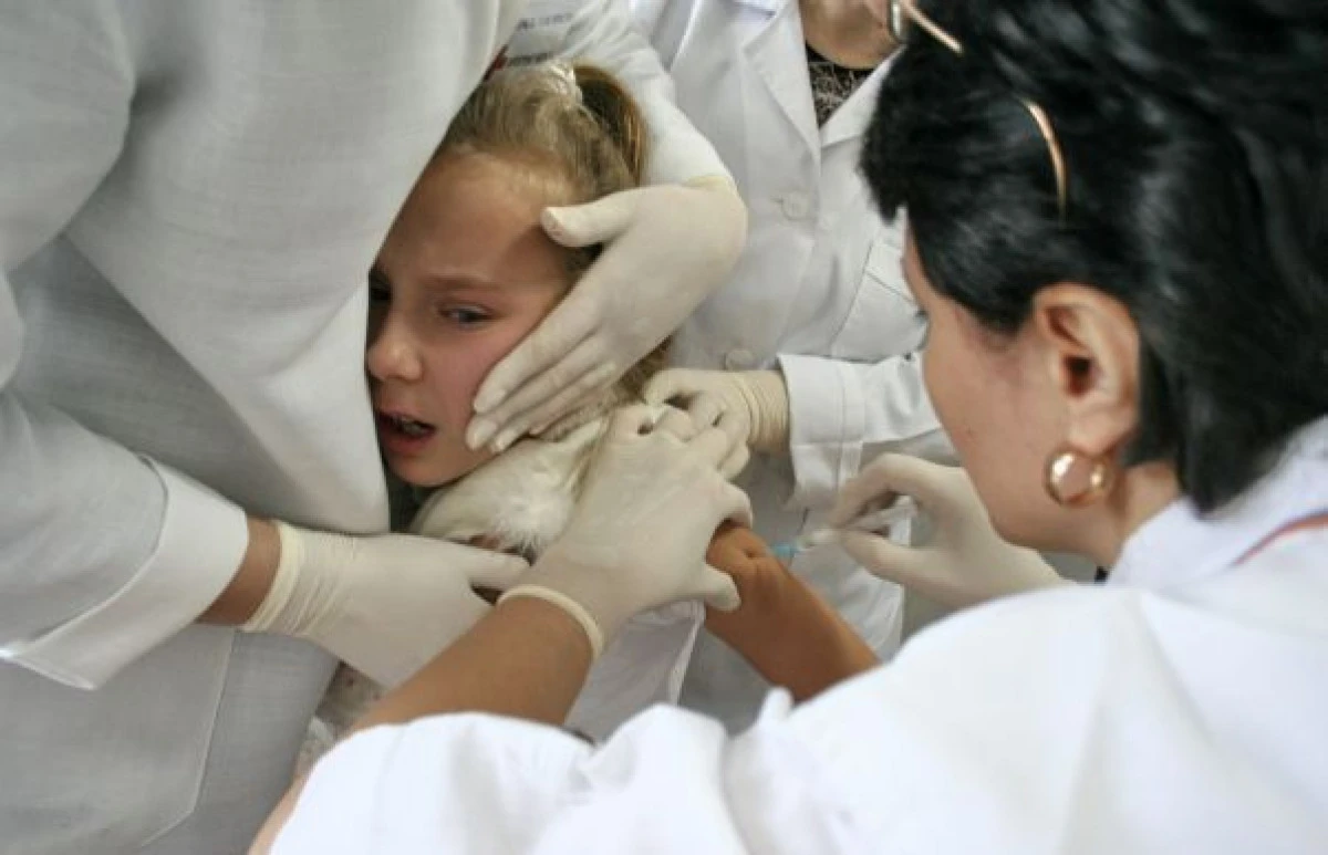 CE POT PATI PARINTII CARE REFUZA VACCINAREA COPIILOR