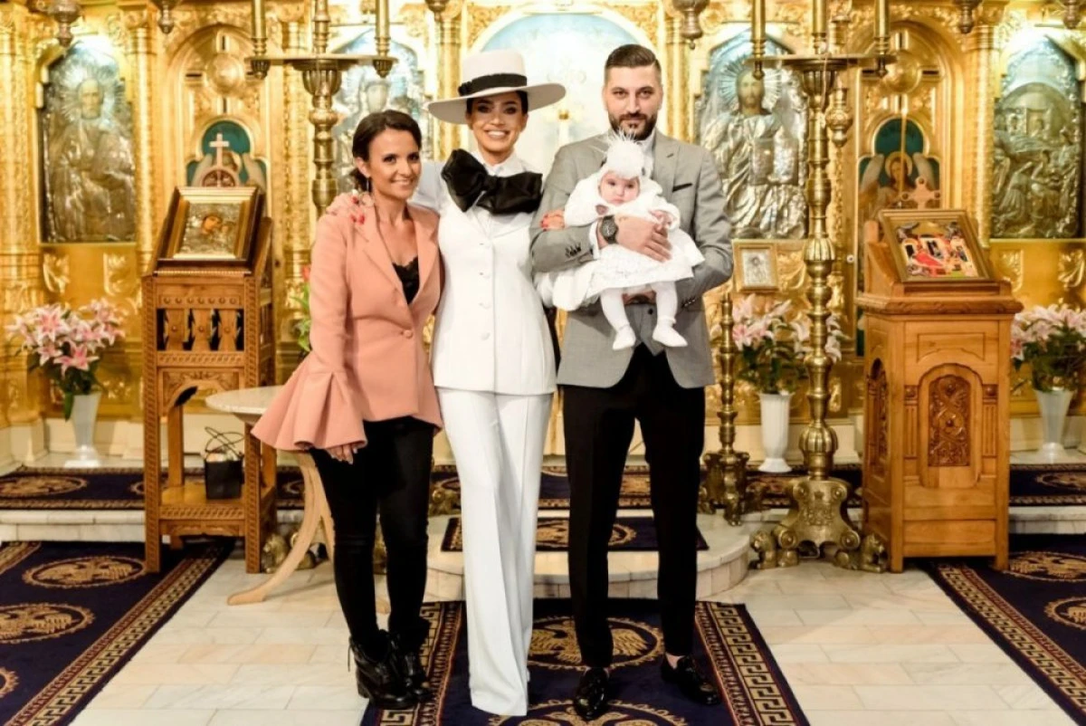 Ce s-a întâmplat la botezul fiicei Adelinei Pestrițu