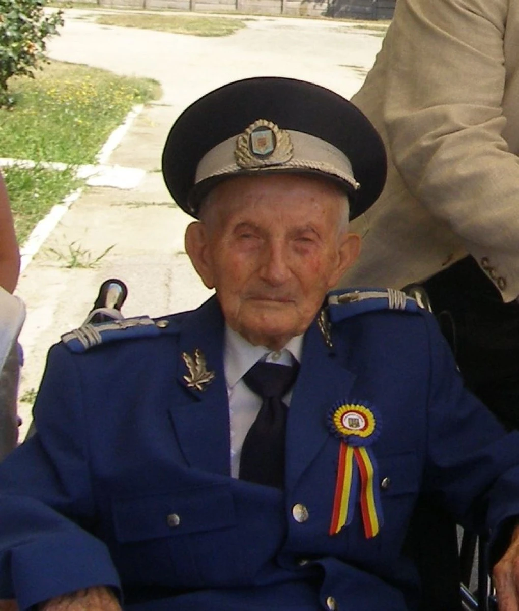 CEL MAI BATRAN JANDARM A MURIT LA VARSTA DE 105 ANI