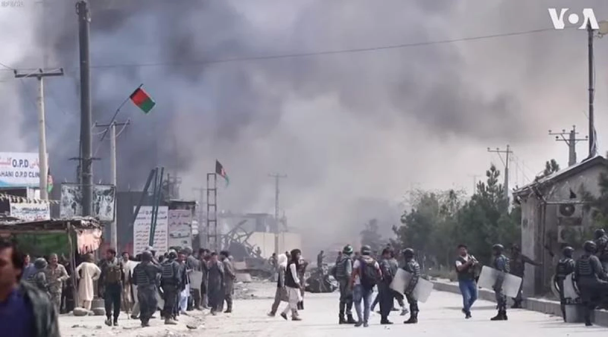 Cel puţin 40 de morţi şi zeci de răniţi în atentatele din Afganistan