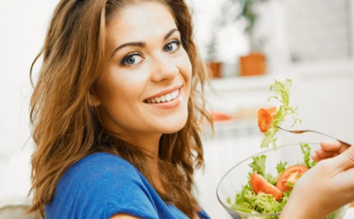 CELE MAI IMPORTANTE VITAMINE PENTRU FEMEI