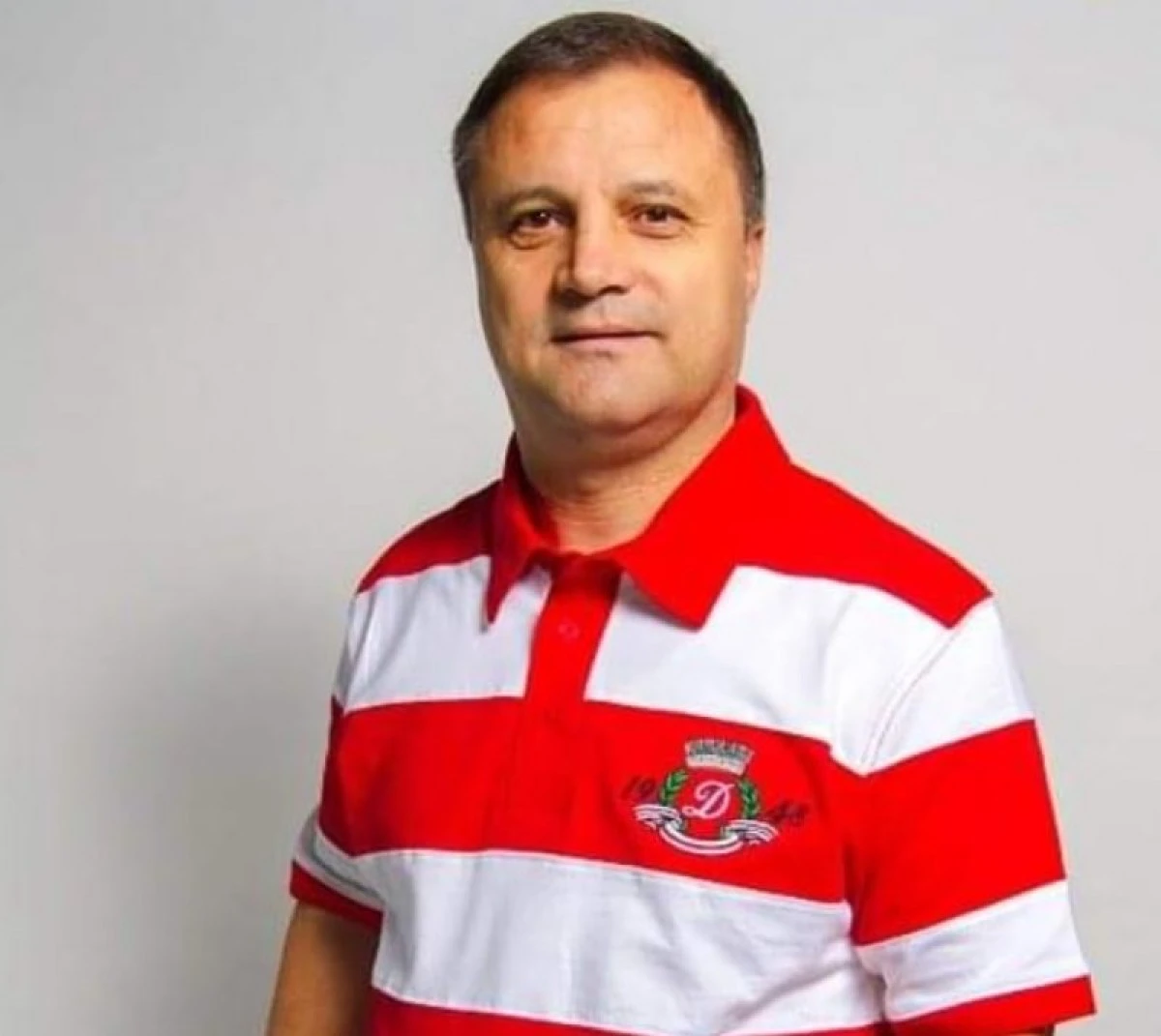 Celebrul fotbalist Costel Orac a suferit un infarct, după ce a muncit în grădină pe caniculă, iar apoi a băut apă rece