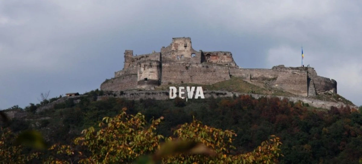 CETATEA DEVEI SE VA DESCHIDE PENTRU TURISTI DE LA 1 APRILIE
