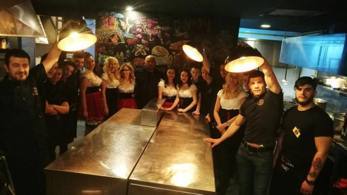 Chef Scărlătescu, un chef cu lipici la femei