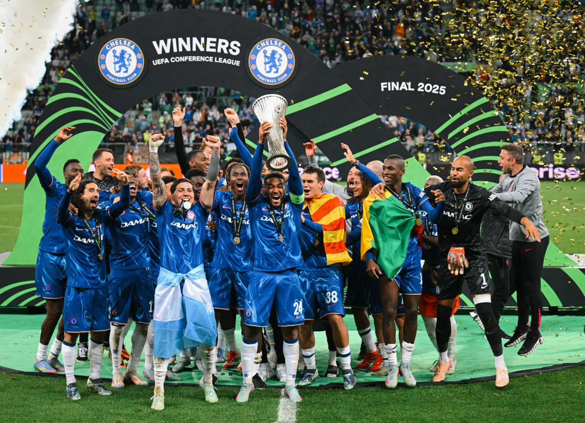 Chelsea a cucerit trofeul Conference League! Premieră stabilită de londonezi
