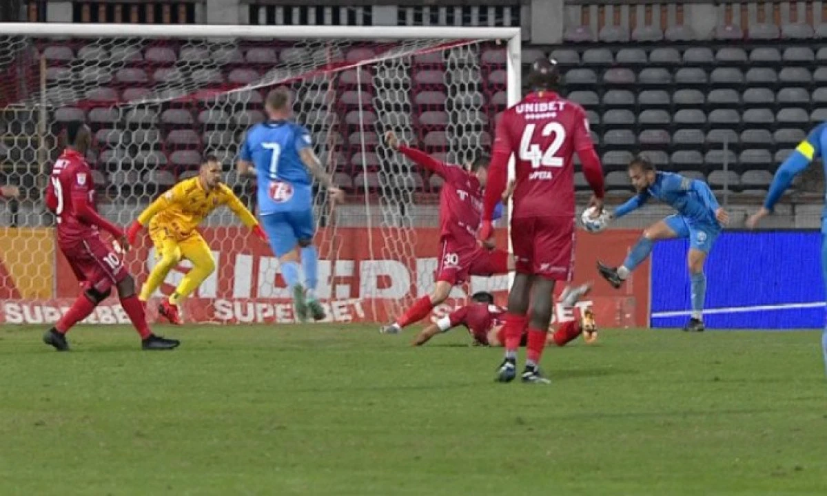 Chirilă face primul punct pe banca Clinceniului, situaţia la zi în Liga 1