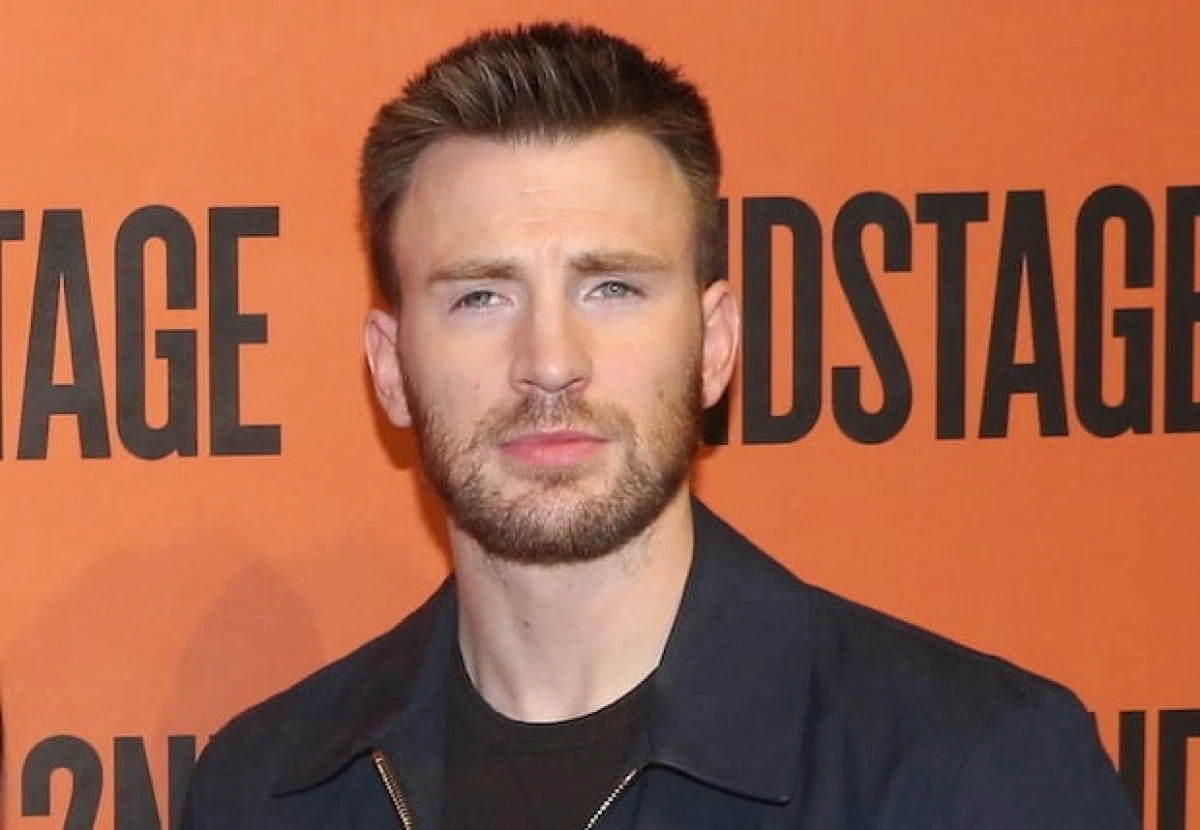 Chris Evans a fost desemnat de revista People „cel mai sexy bărbat în viață” pentru anul 2022