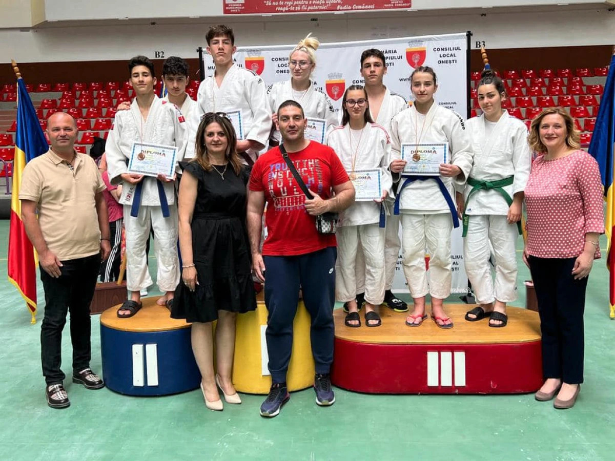 Cinci medalii pe tatami pentru CSȘ Gloria Arad, la finala națională școlară U18