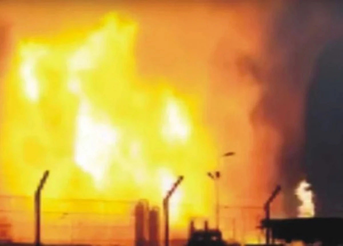 Cinci români au murit în explozia de la uzina chimică din Cehia