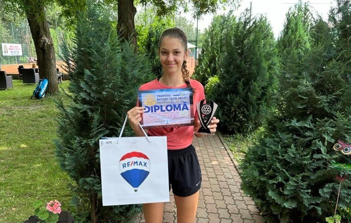 Cinci tenismeni arădeni au urcat pe podium, la a opta ediție a Trofeului Rotary! (FOTO)